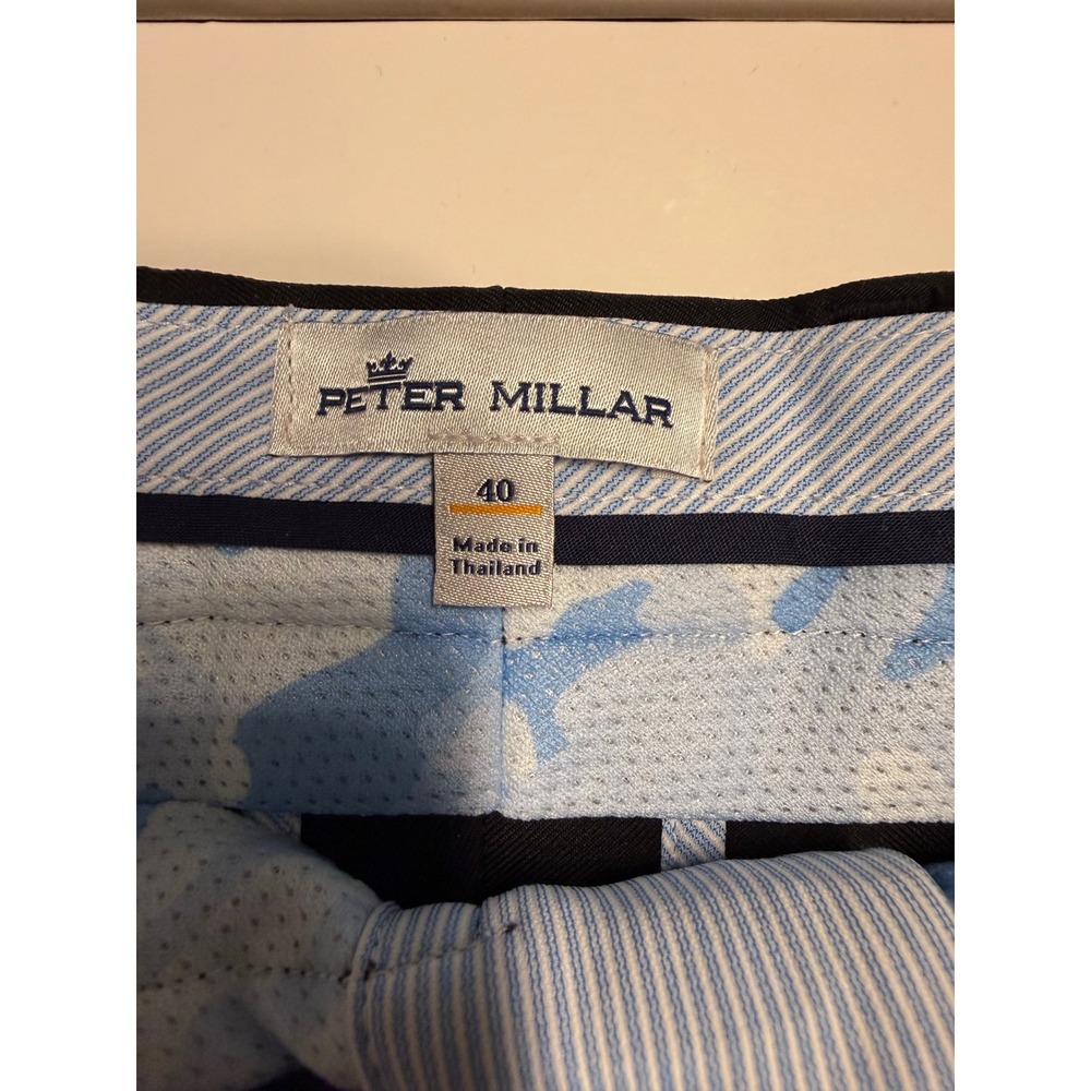 Peter Millar Mens Performance Golf Shorts Black Flat Front Size 40 Crown Logo - Picture 2 of 5